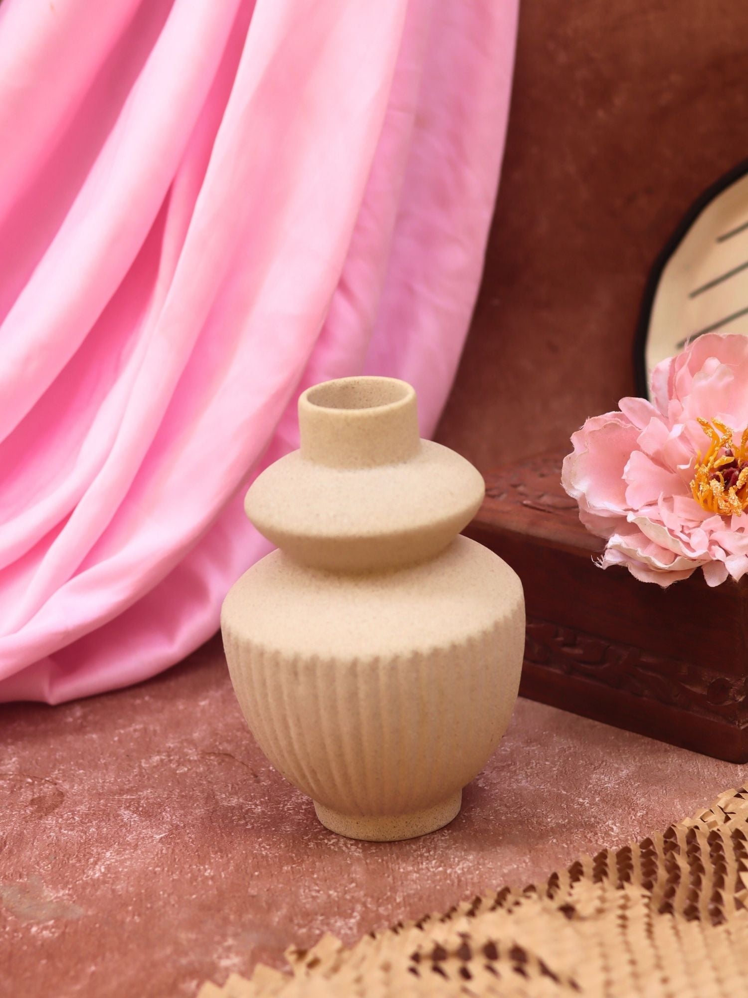 Isola Vase handmade in India