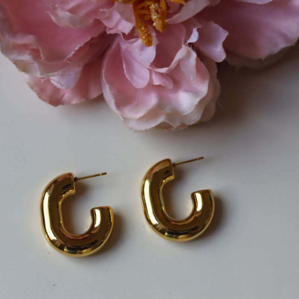 Anti tarnish Chunky U-Shaped Earrings