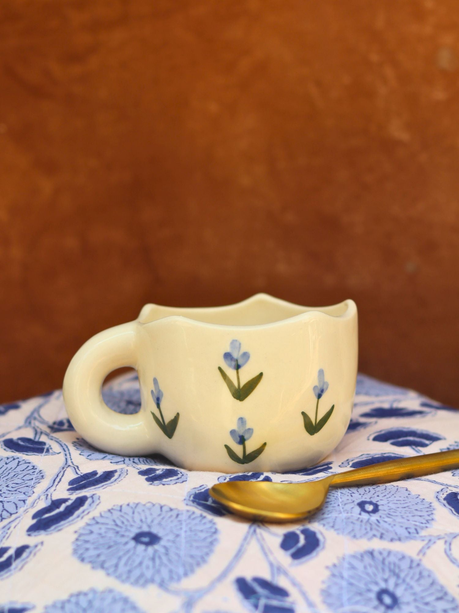 Blue Tulip Mug made by ceramic