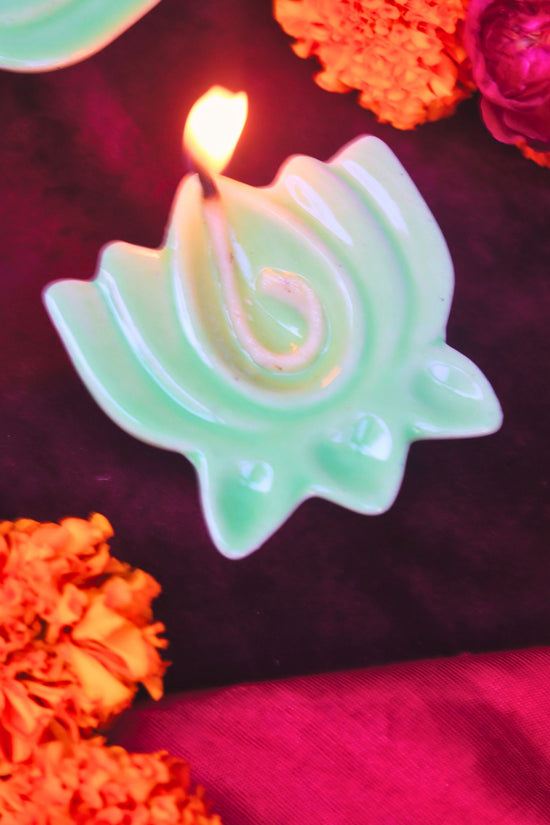 Set of 4 - Green Lotus Diya
