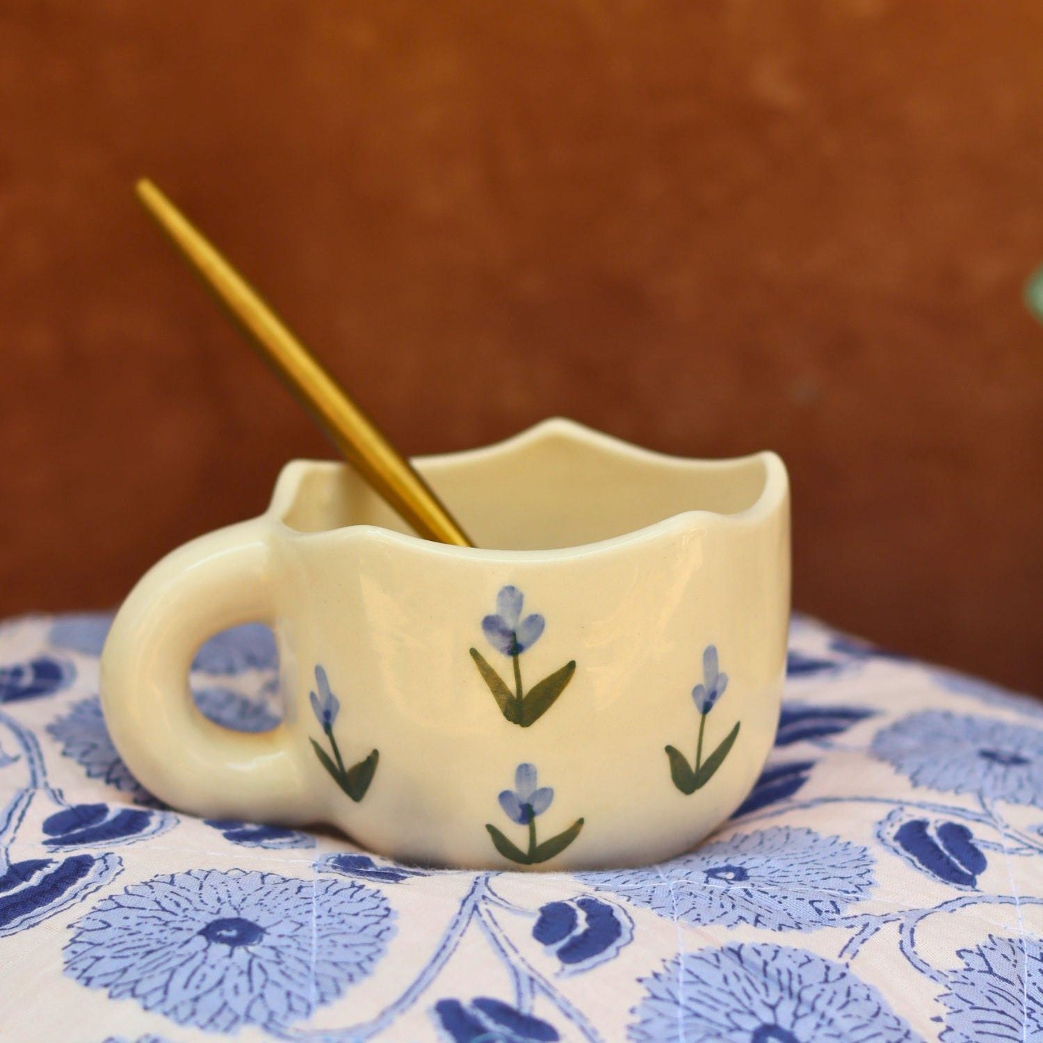 Blue Tulip Mug with premium quality material