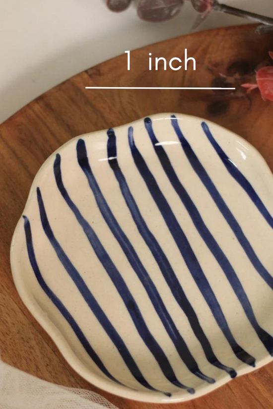 Blue lined dessert plate height and breadth