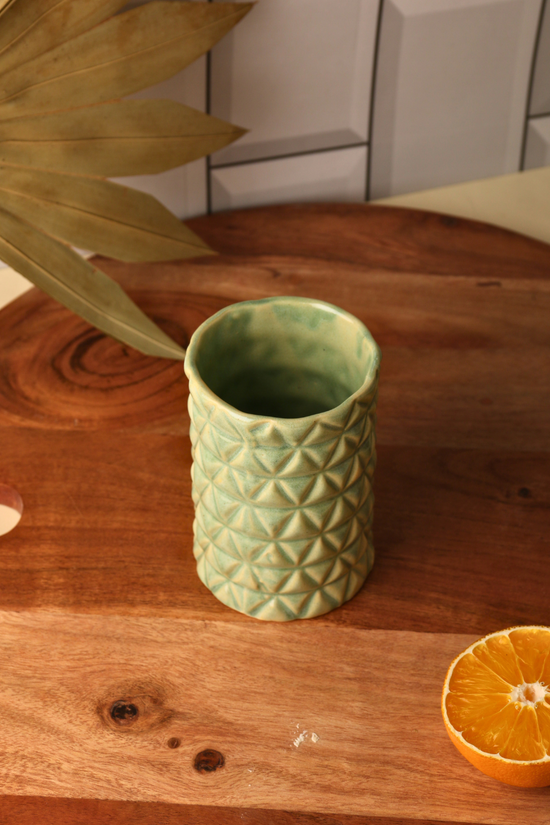 Handmade brush holder