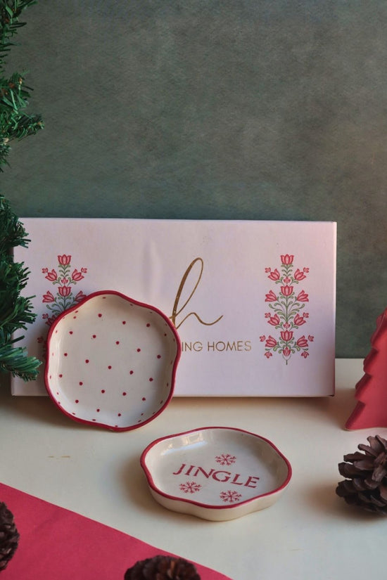 Jingle & Red Polka Handmade Dessert plate in a Gift Box with premium quality material