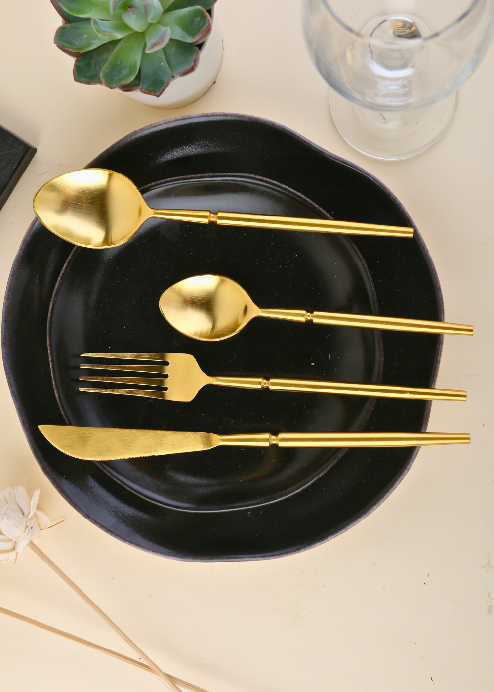 golden tranquility cutlery set of 4 made by steel 