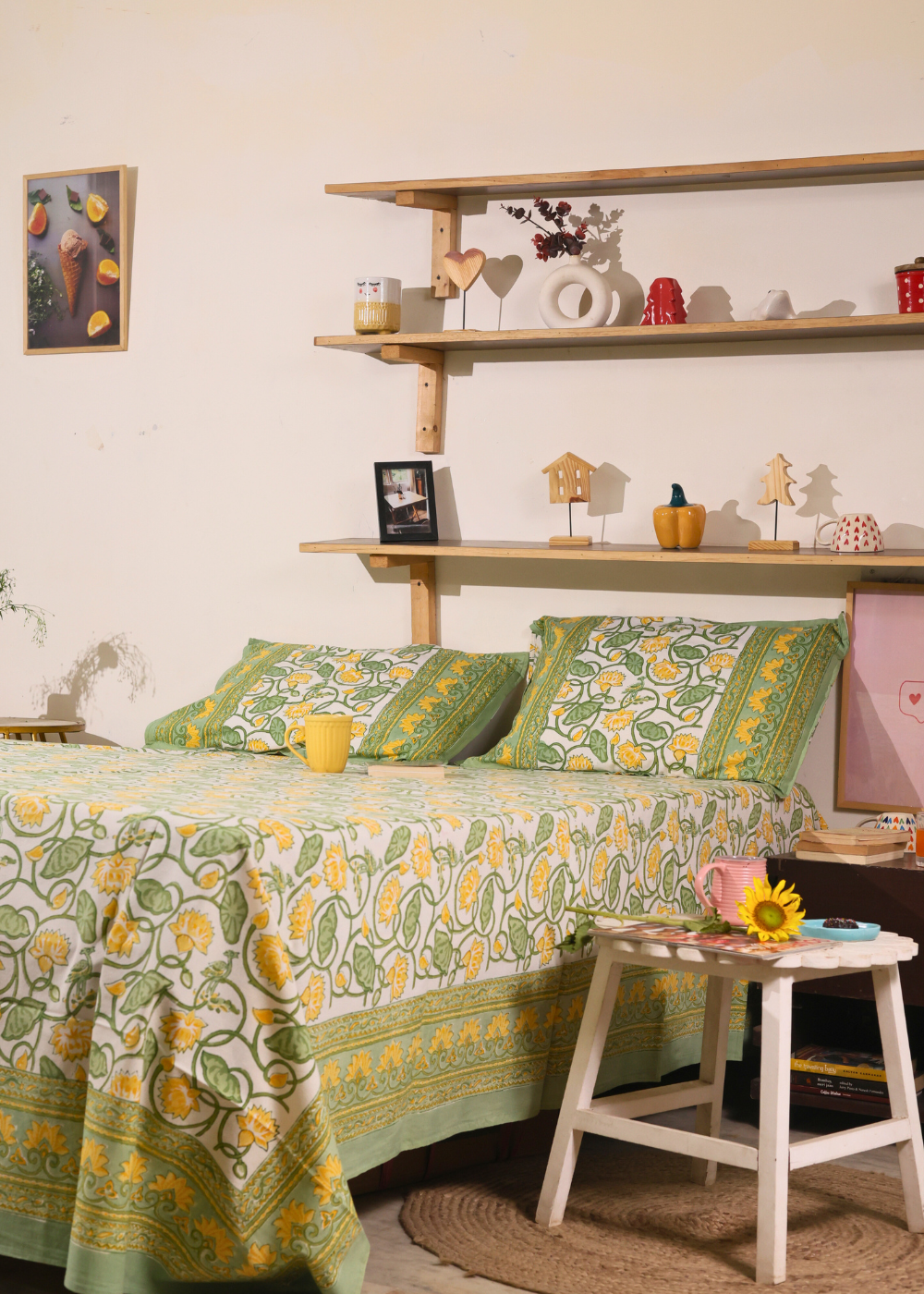 Green & yellow floral bedsheets