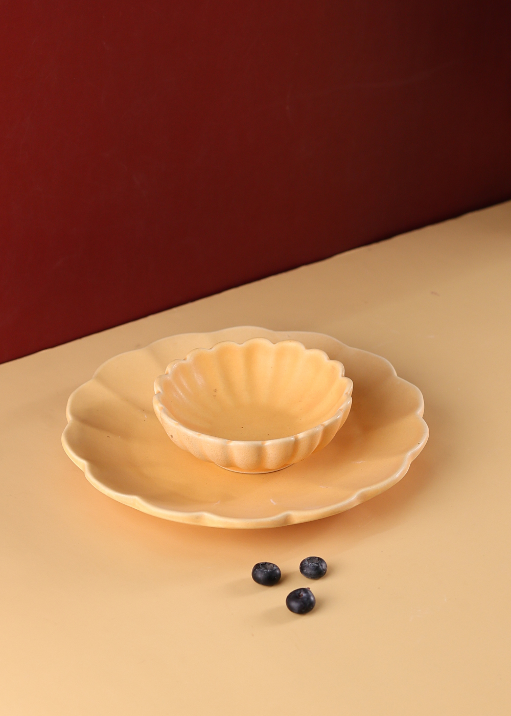 bowl & plate with beautiful genda phool design