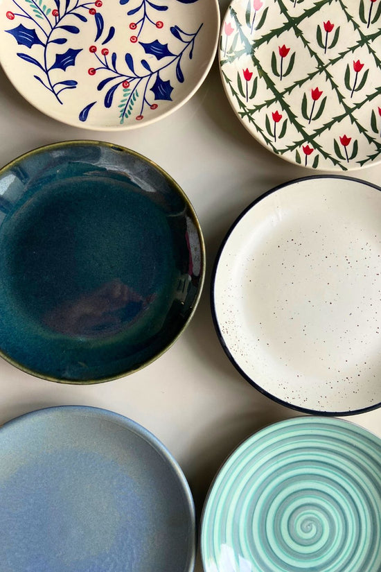 set of 6 hotselling snack plate (for the price of 5) handmade in inida
