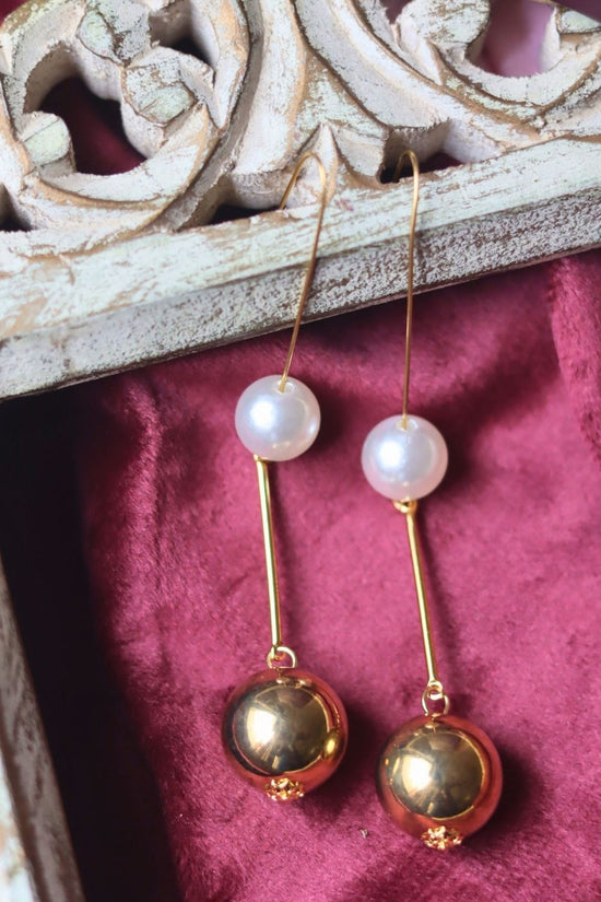 Modern Twist Dangle Earrings made with premium quality material