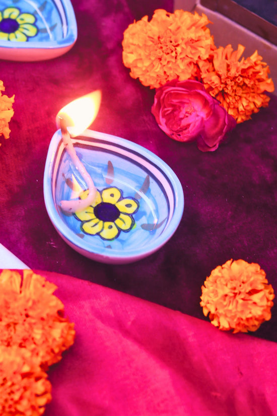 Set of 4 - Indie Floral Diya with premium quality material