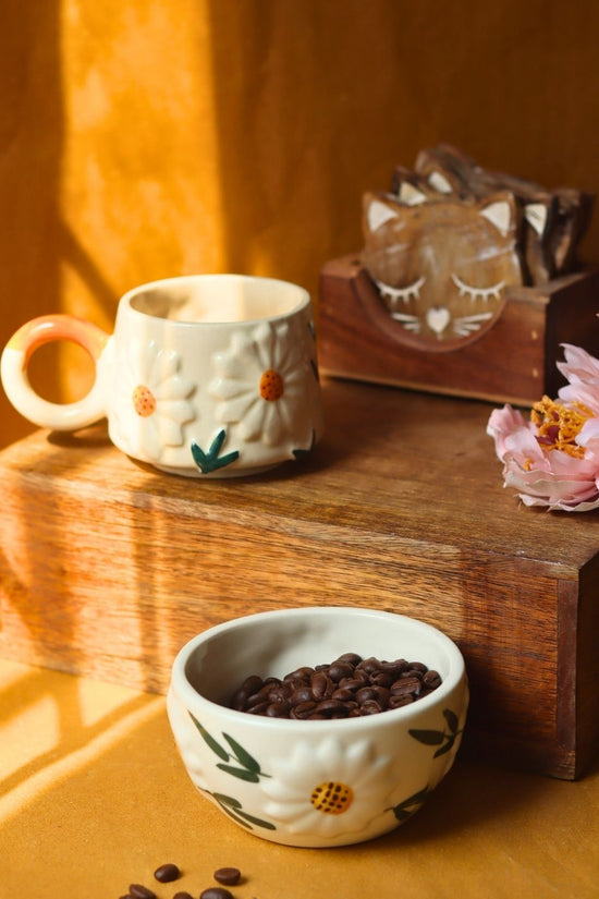 Set of 2 - Daisy Bloom Mug & Bowl Set made by ceramic