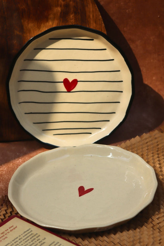 Heart & Striped Heart snack plate combo with premium quality material