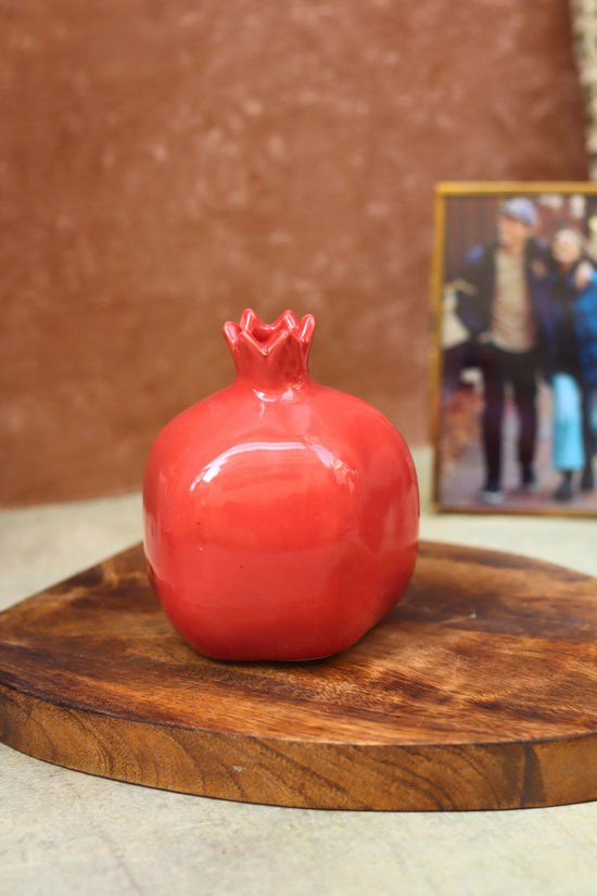 Anar Vase -  Red made by ceramic