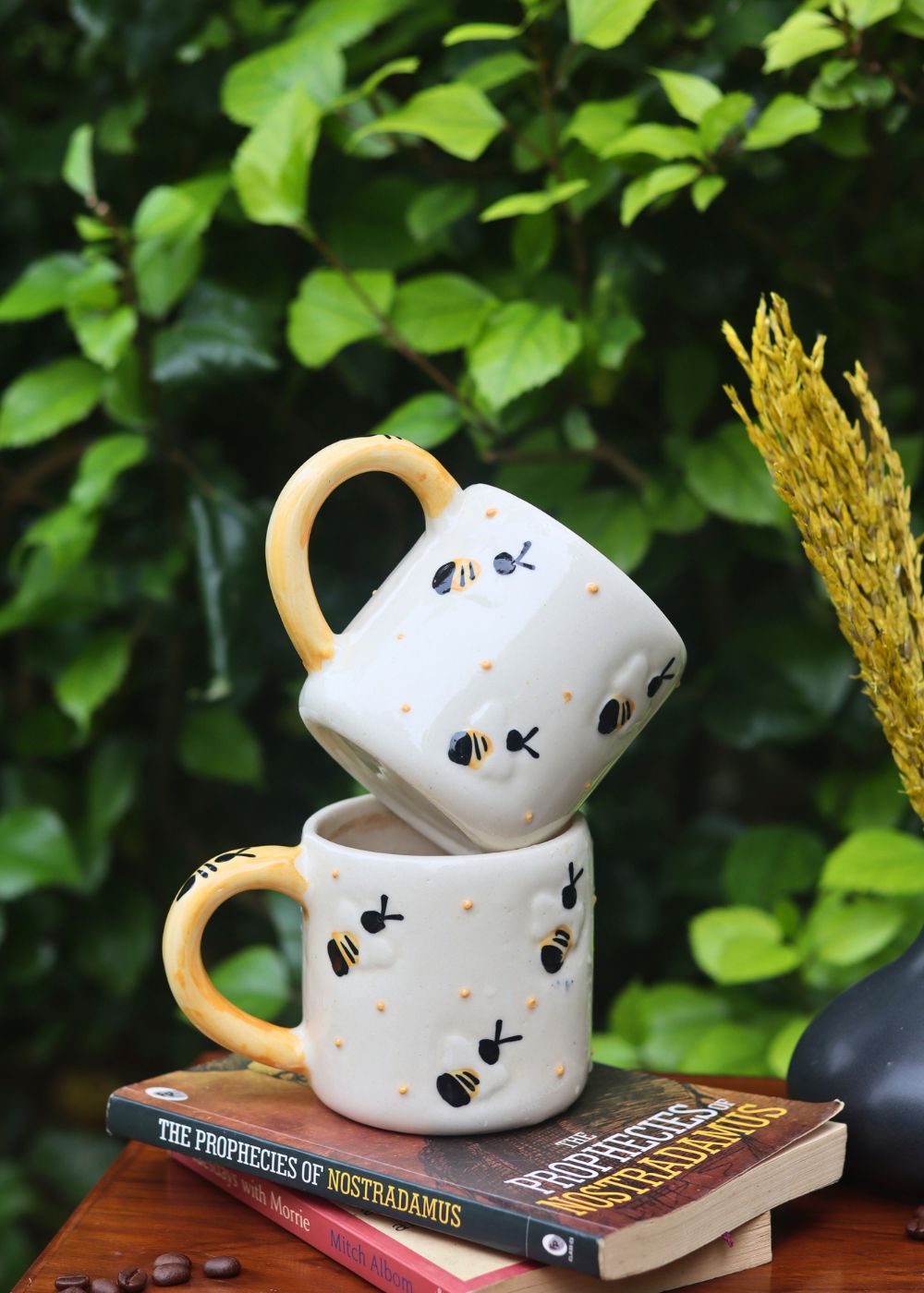 handmade irregular ceramic bee handmade in india 