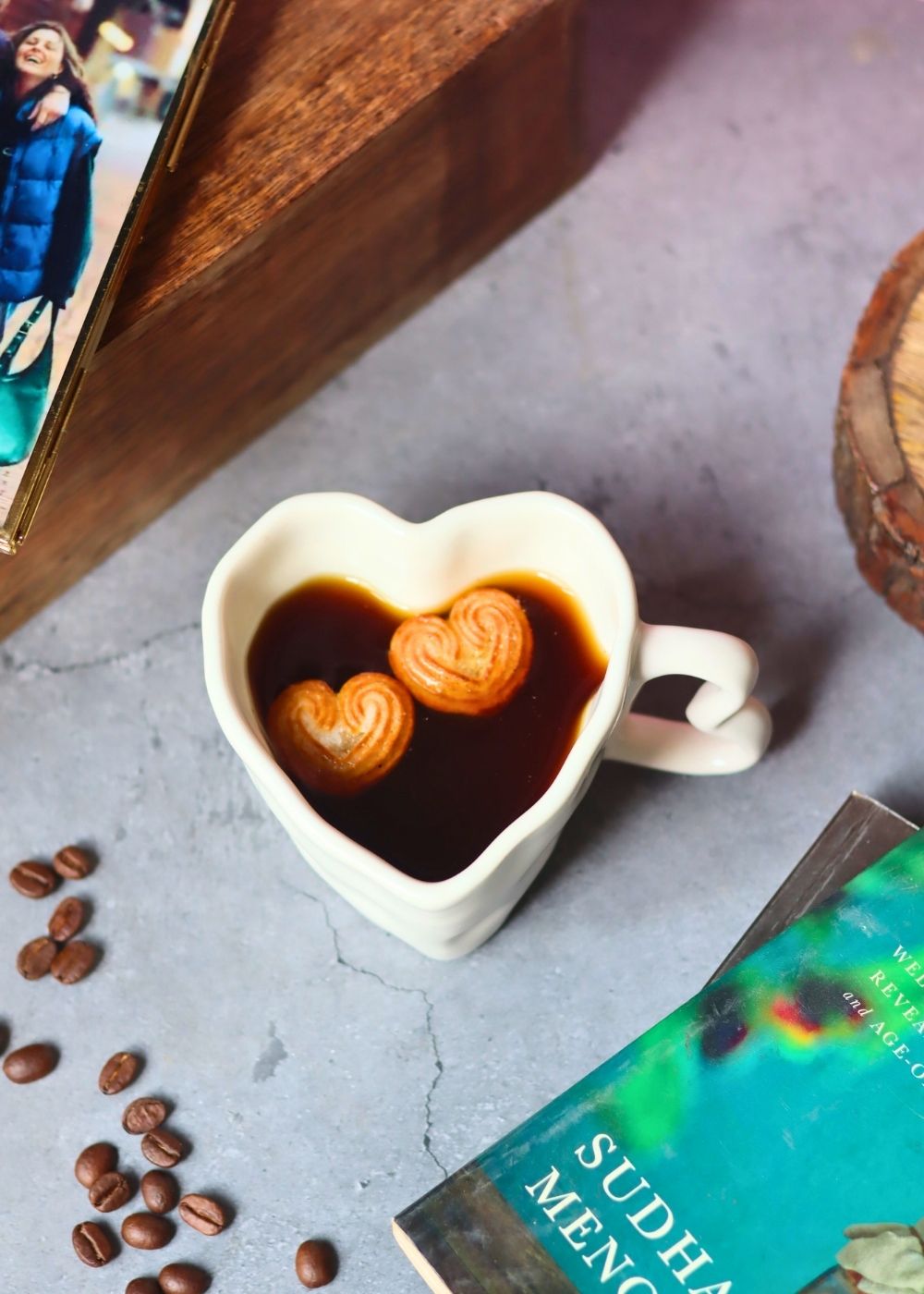 White Heart Shaped Mug made by ceramic