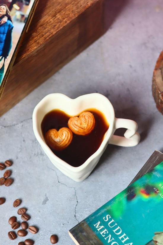 White Heart Shaped Mug made by ceramic