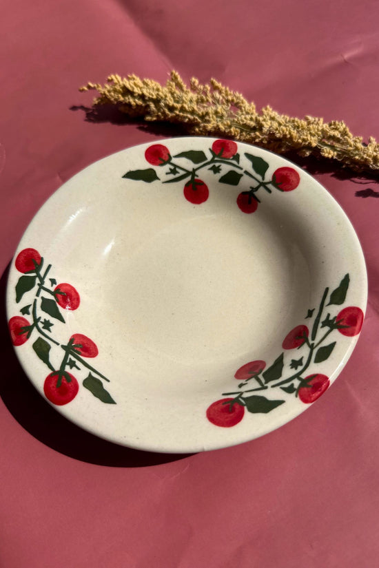 Cherry Field Pasta Plate with premium quality material