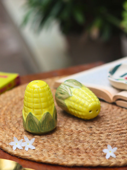 Corn Salt Pepper Shakers made by ceramic