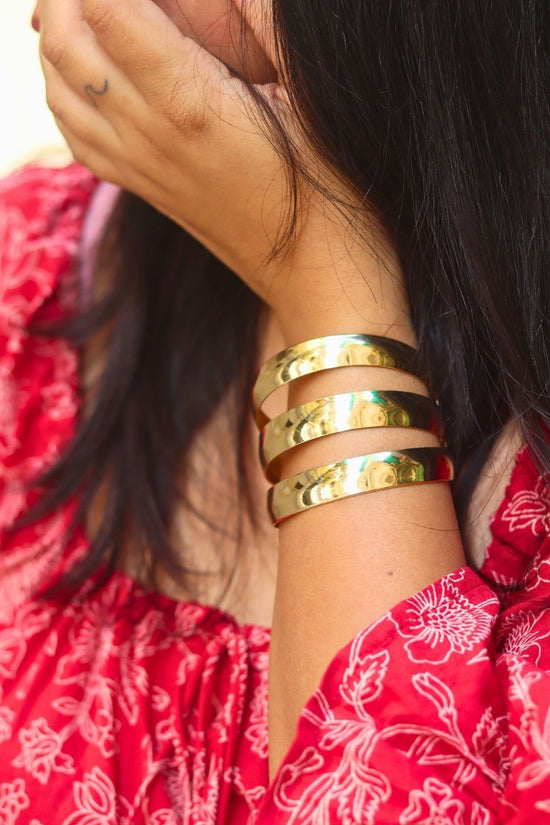 hypoallergic Chic Gold Adjustable Bracelet 