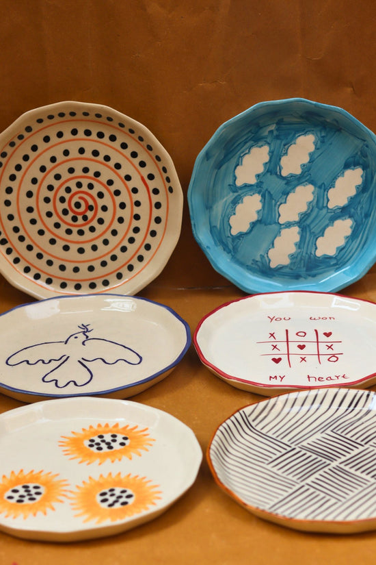 Handmade Set of 6 Elegant Bites Plate (for the price of 5)