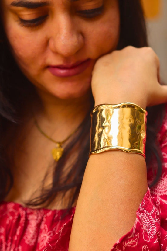 Waterproof Gold Studded Bracelet