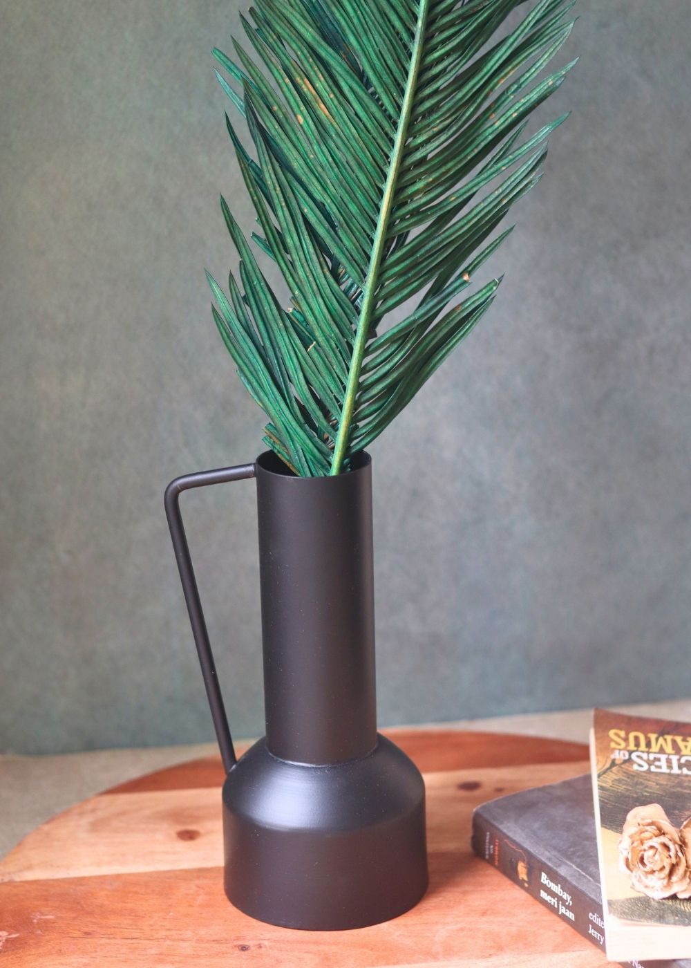 black tall vase with premium quality material