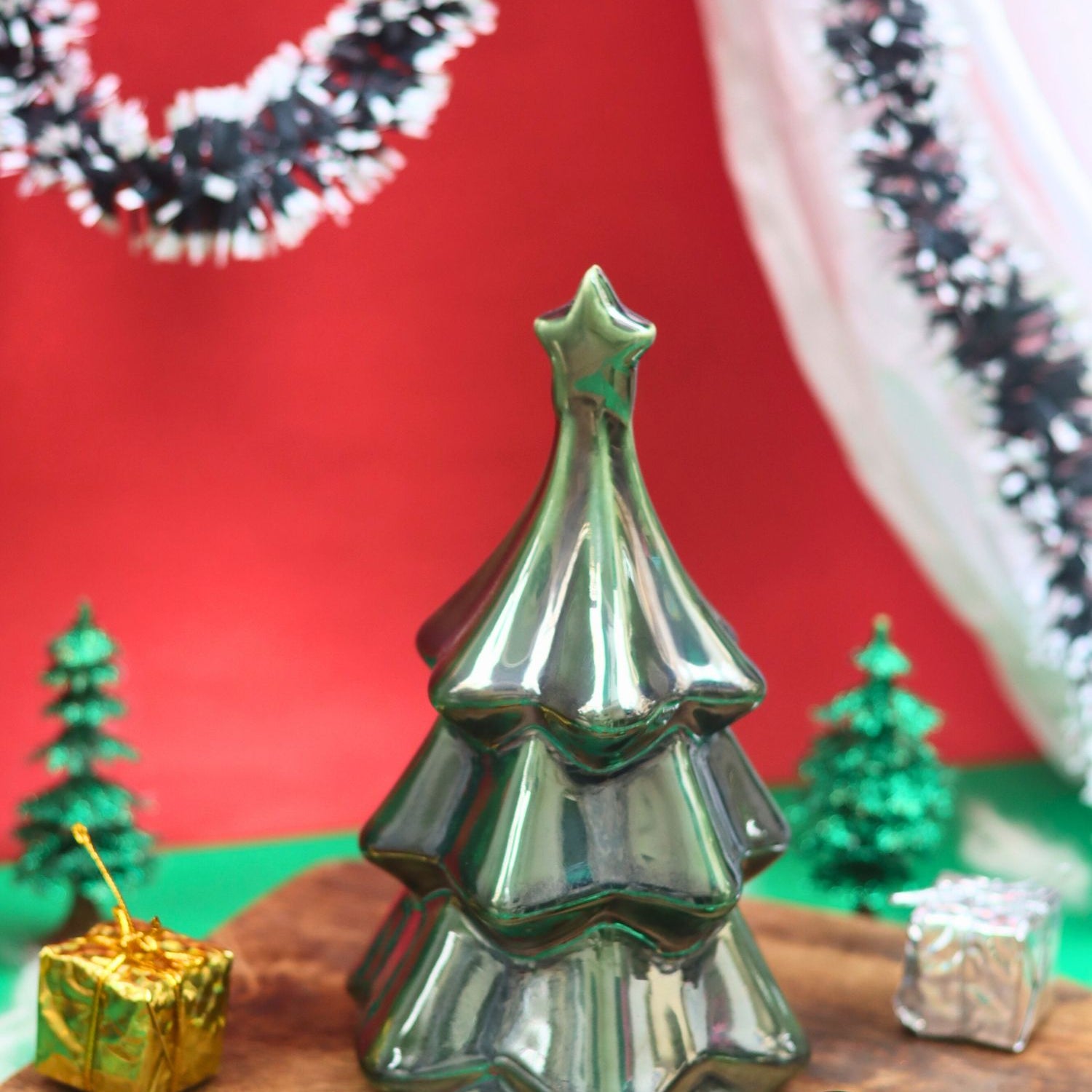 Green Star Christmas Tree made by ceramic