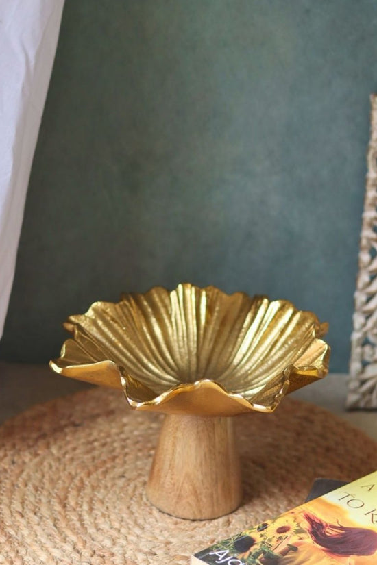 handmade cake stand