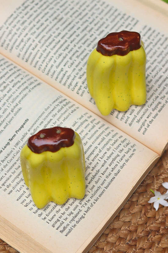 Banana Salt Pepper Shakers with premium quality material