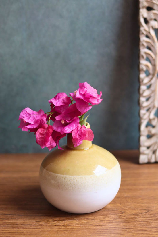 handmade mustard glow vase 