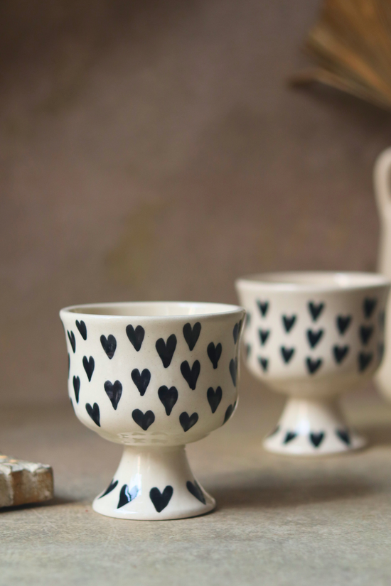 black heart ice cream goblet made by ceramic 