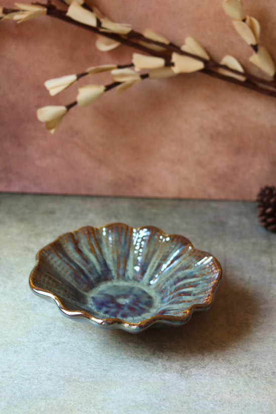 Ceramic bowl olive 