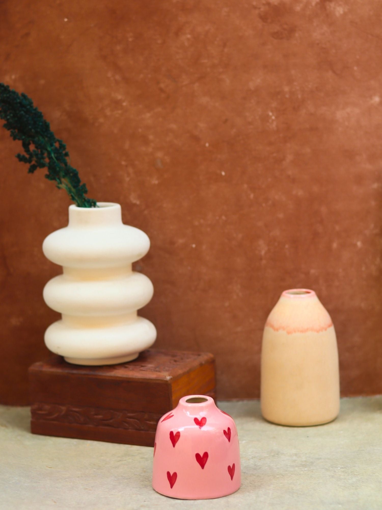 Set of 3 - Beige heart vases combo with premium quality material