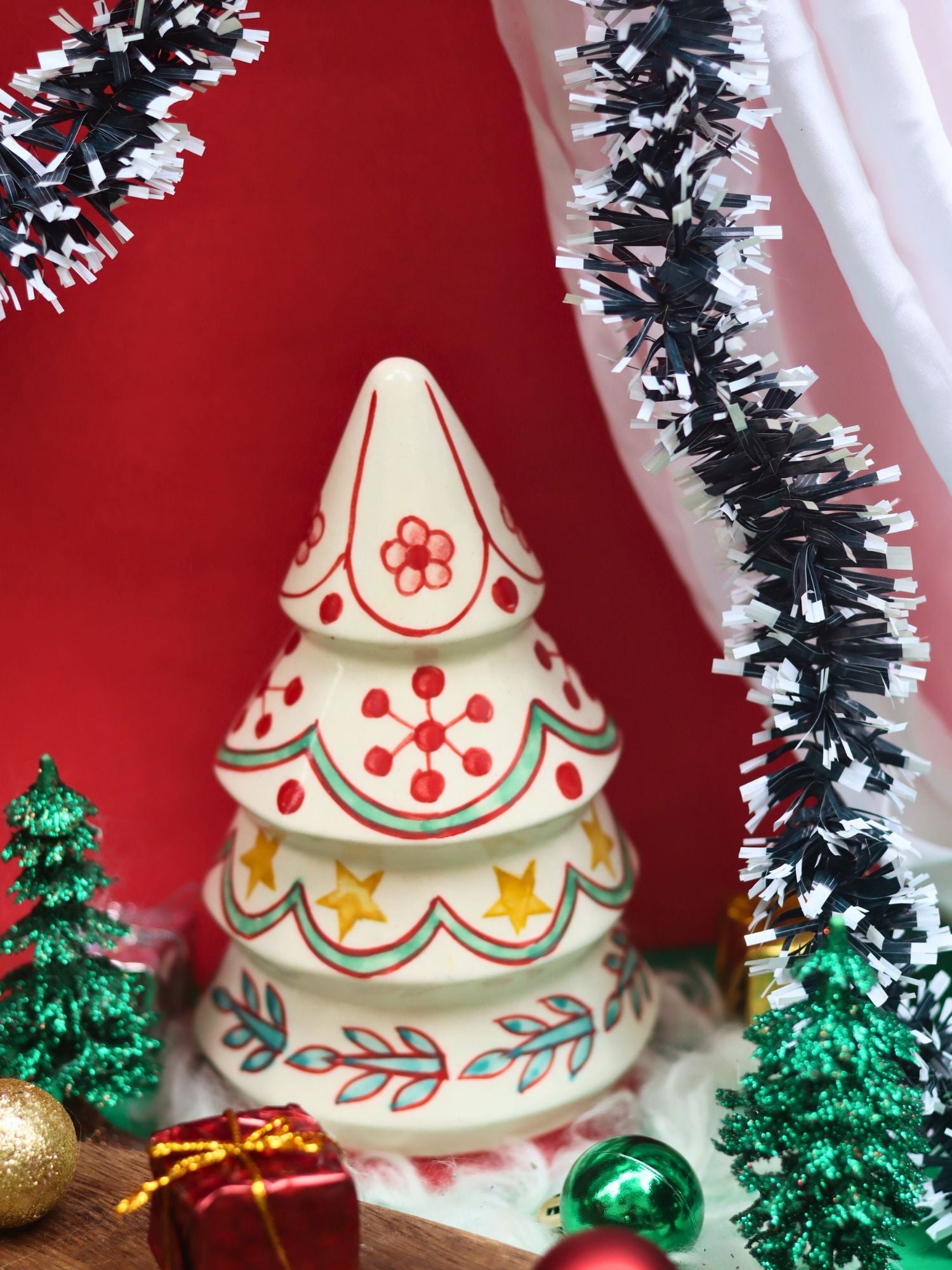 Hand painted White Christmas Tree made by ceramic