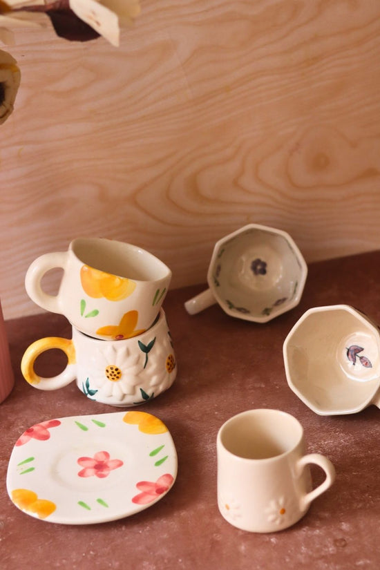 Set of 6 Elegant Mugs Combo (for the price of 5) with premium quality material
