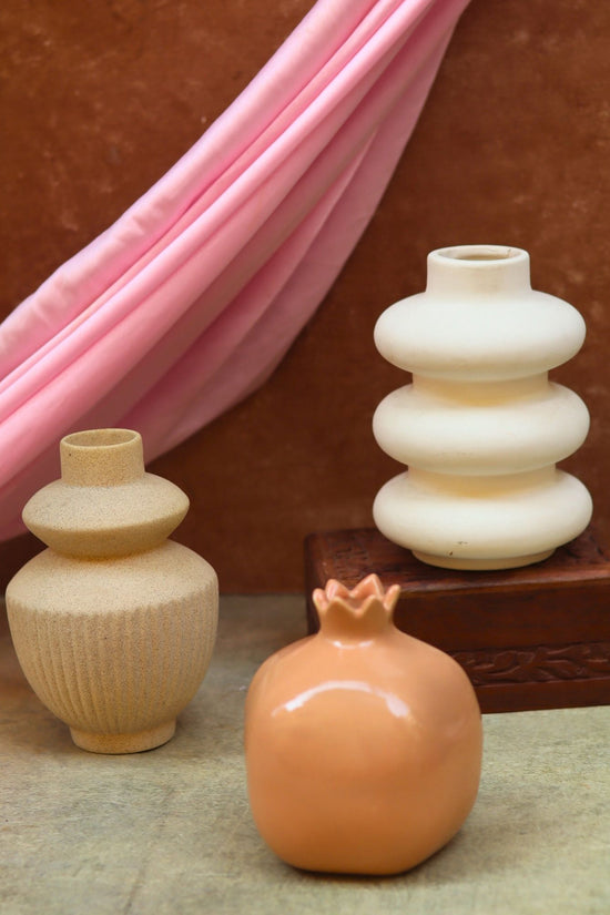 Set of 3 - Classic Ivory Vases combo with premium quality material