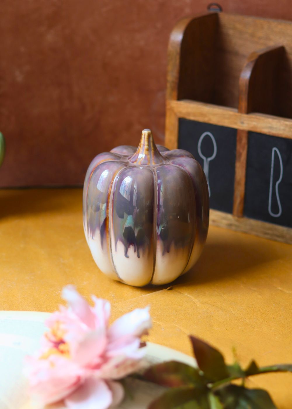Shaded brown pumpkin - tall handmade in India