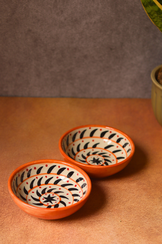 Ceramic orange spiral nut bowls 