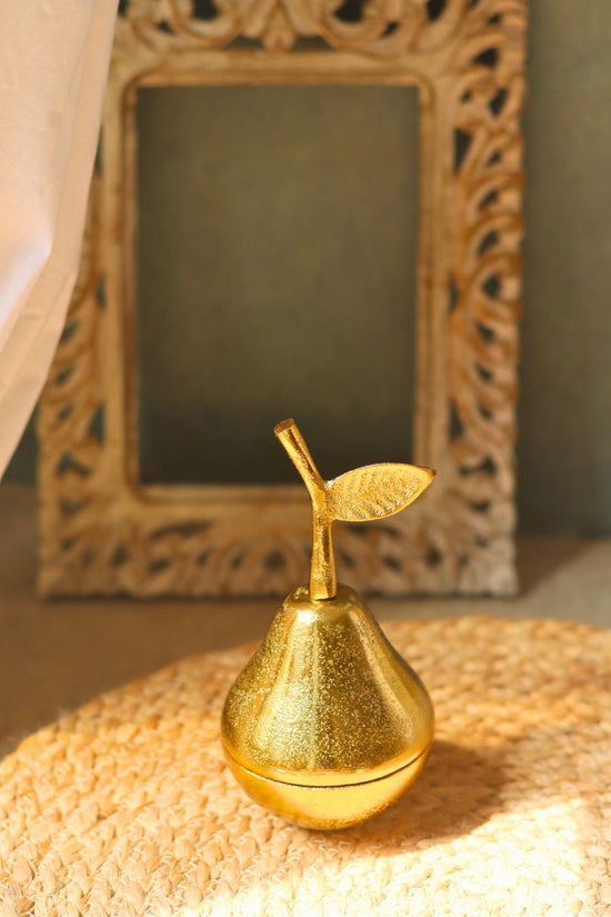 golden pears jar made with premium quality material