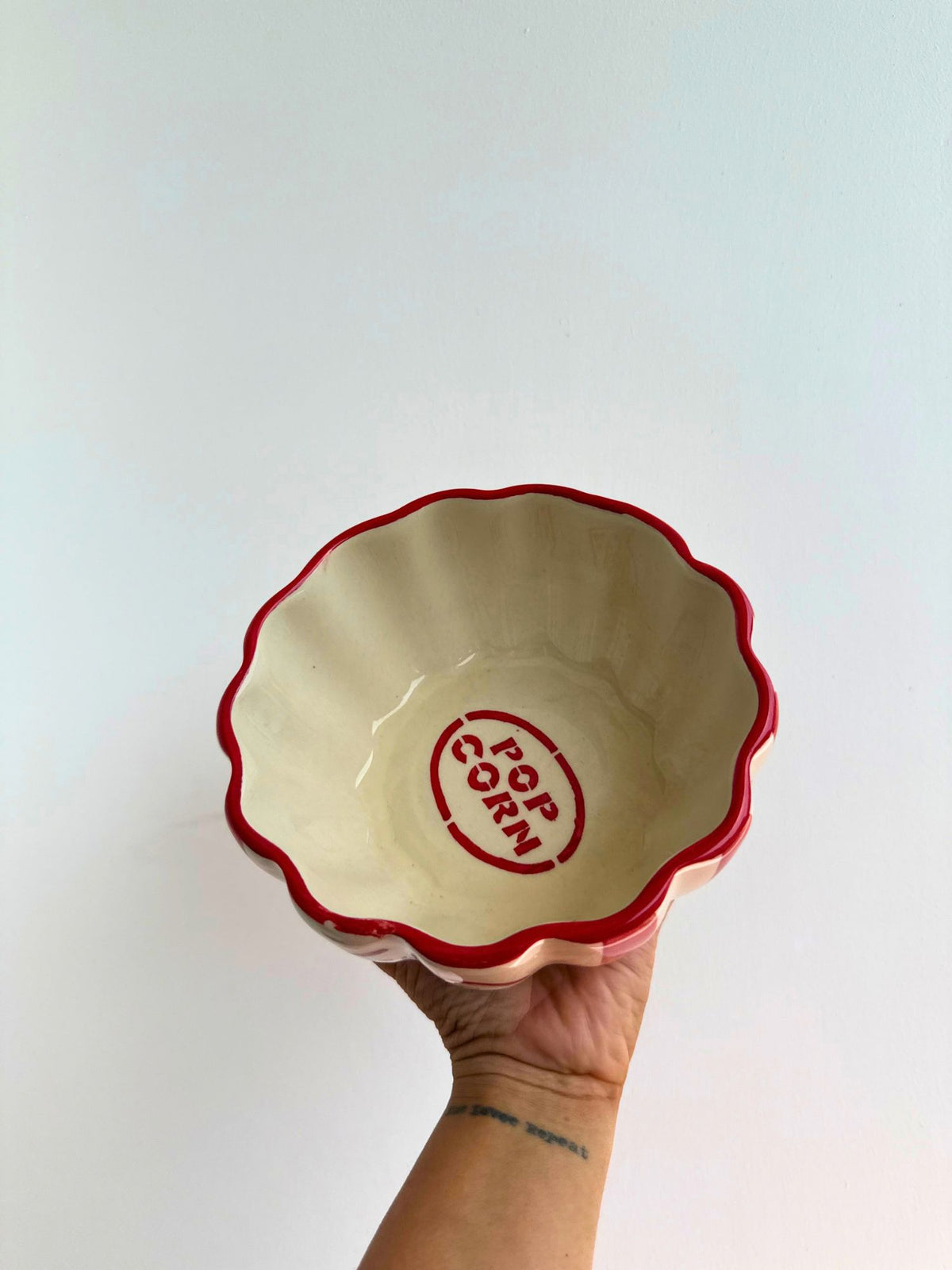The BIG Popcorn Bowl made by ceramic