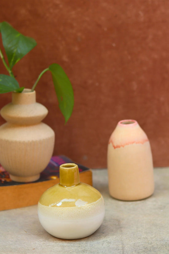 Set of 3 - Modern Ivory Vases combo with premium quality material