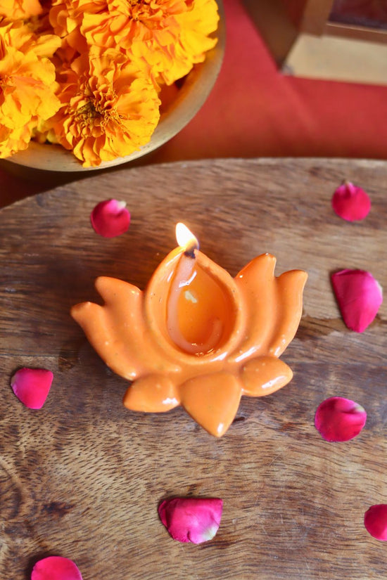 handmade Set of 4 Lotus Diya - Peach