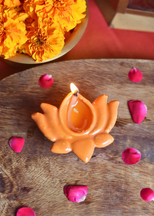 handmade Set of 4 Lotus Diya - Peach