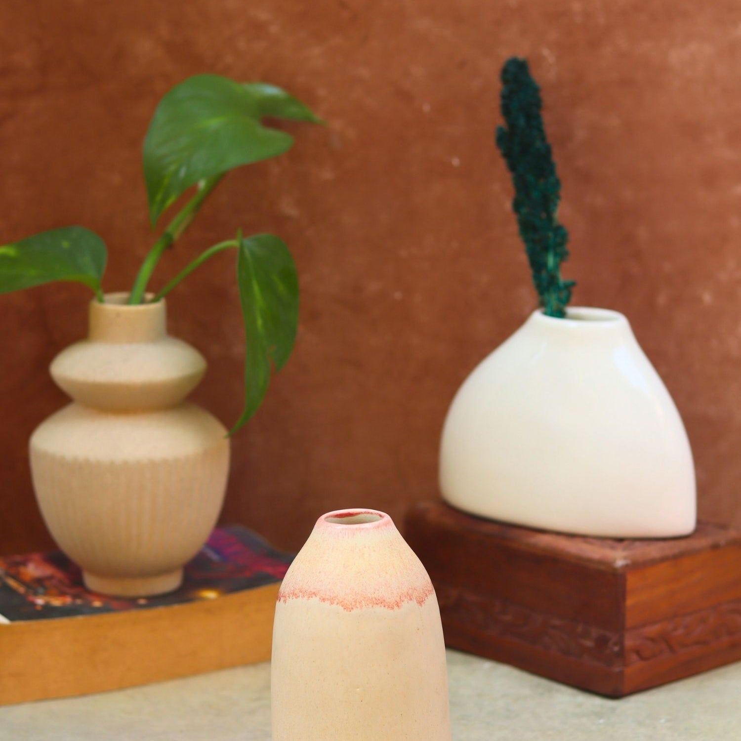 Set of 3 - Ivory Pearl vases combo made by ceramic