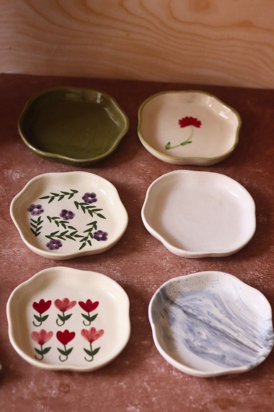 Set of 6 Chic Treats Dessert plates (for the price of 5) handmade in india