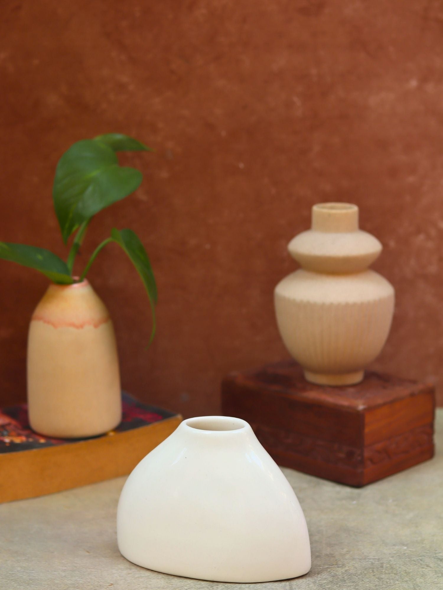 Set of 3 - Ivory Pearl vases combo with premium quality material