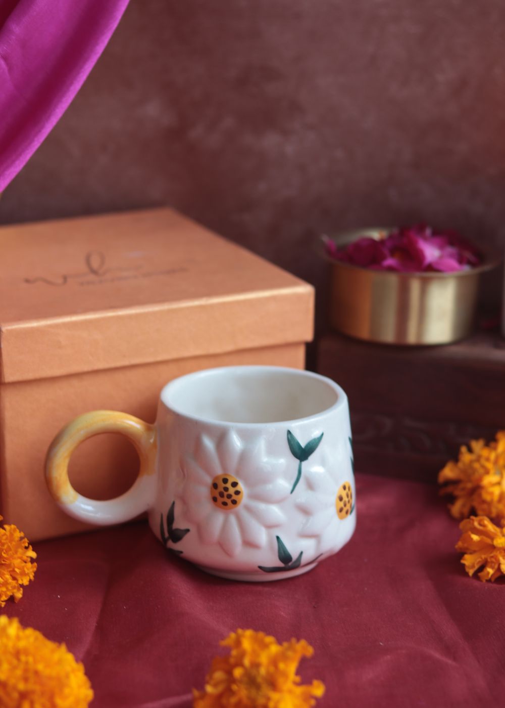 Handmade Daisy Mug Diwali Gift Box