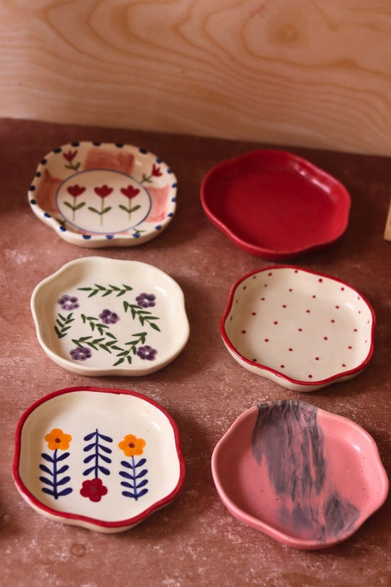 Handmade Set of 6 Sweet & Savor Handmade Dessert Plate (for the price of 5)