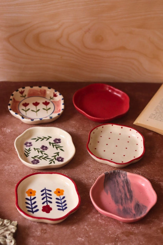 Set of 6 Sweet & Savor Handmade Dessert Plate (for the price of 5) made by ceramic