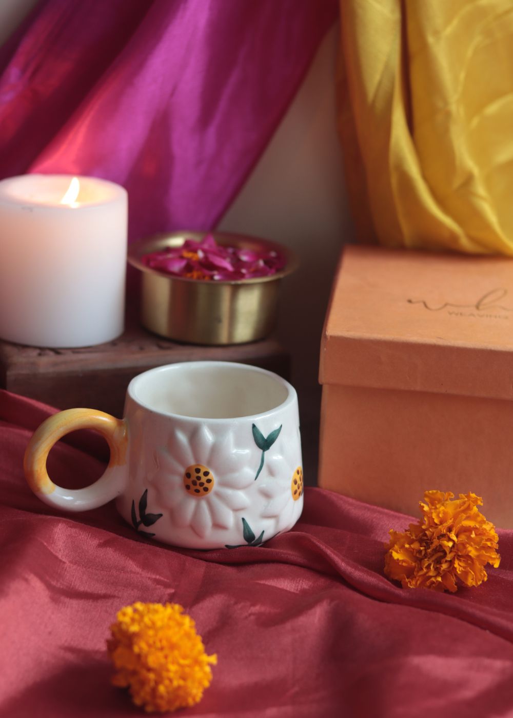 Daisy Mug Diwali Gift Box premium quality material